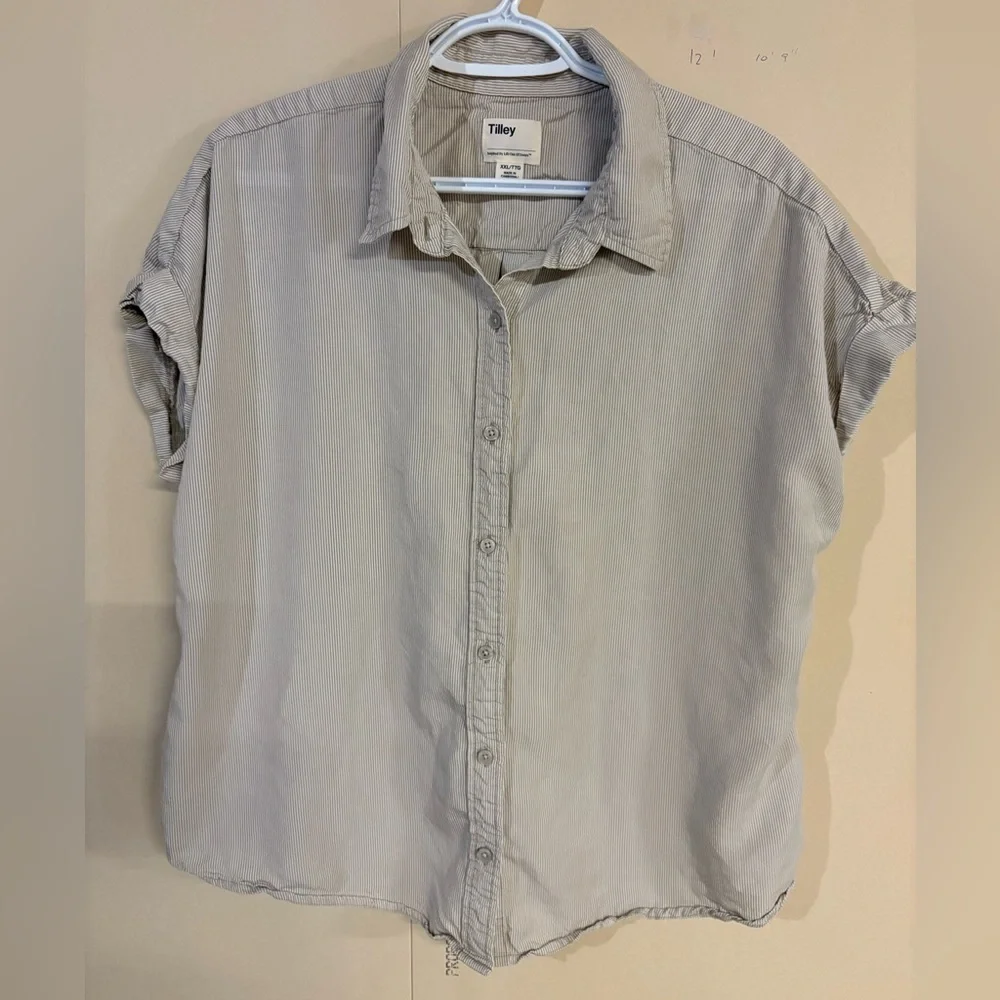 Tilley classic Beige Button-Up Blouse - Picture 1 of 5